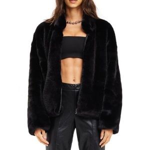 I am gia libra fur bomber